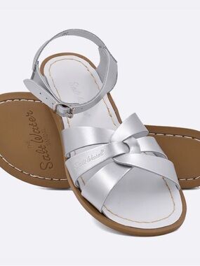 Salt Water Sandals by Hoy Girls Silver Knotted Leather Sandals